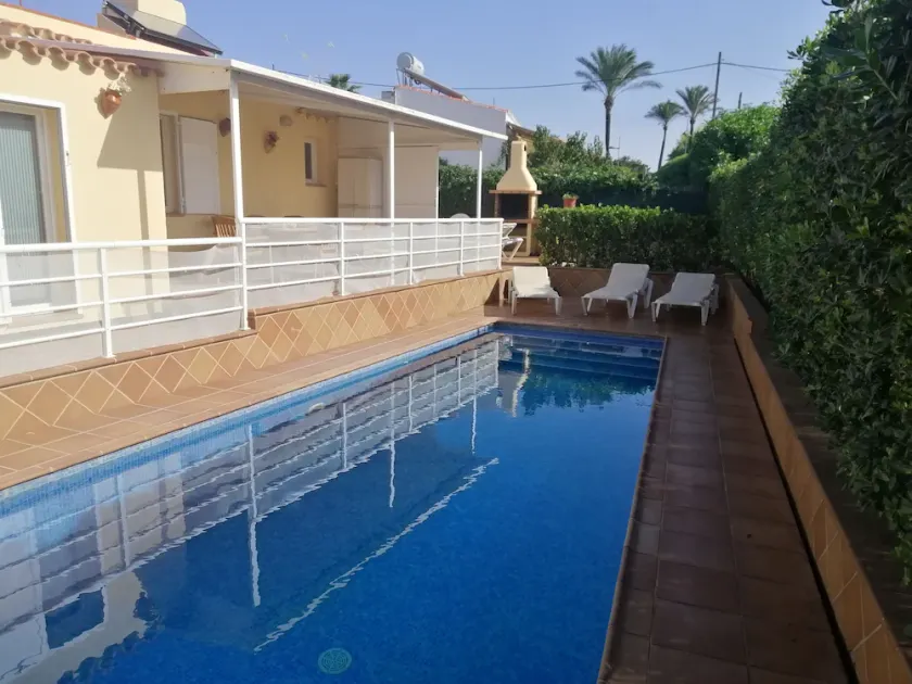Villa tranquila y luminosa a 300 M de la playa - Image 1