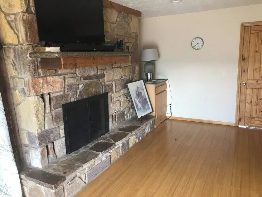 The Lodge-pool-Hot tub-7 BR, 6BA, dine 24,sleep 30 - Image 1