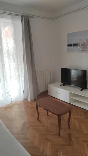 Karmen Apartment, 500 m to the sea, 4 people, free WiFi, balcony, parking - Image 1