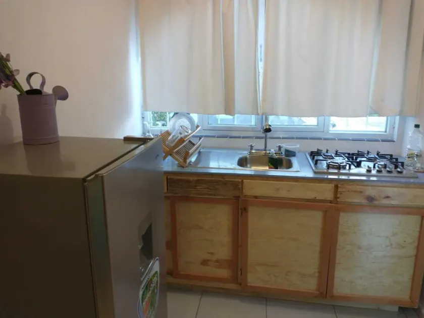 Encantador Minidepa, wifi, cocina, baño completo, parking, nuevo!! - Image 1