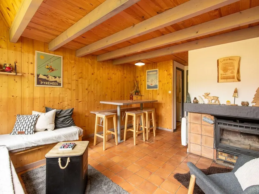 Chaleureux Appartement à Eaux-Bonnes, 2 Chambres, Résidence Tranquille, Idéal Été/Hiver - Image 1