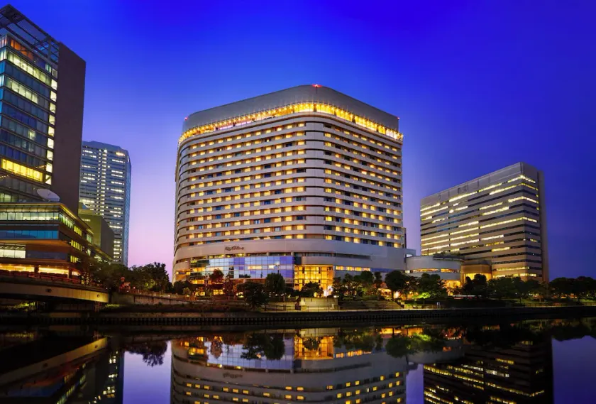 Hotel New Otani Osaka - Image 1