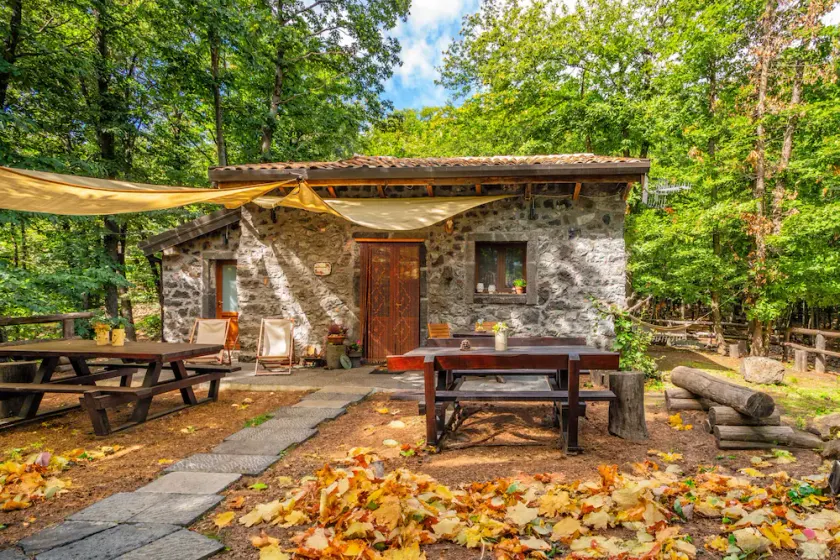 Chalet \"Casa U Parmento\" im Naturpark Ätna mit Garten und Terrasse - Image 1