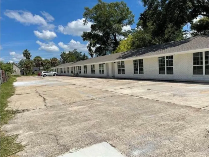 Lake Charles Historical District Hideaway - Image 1