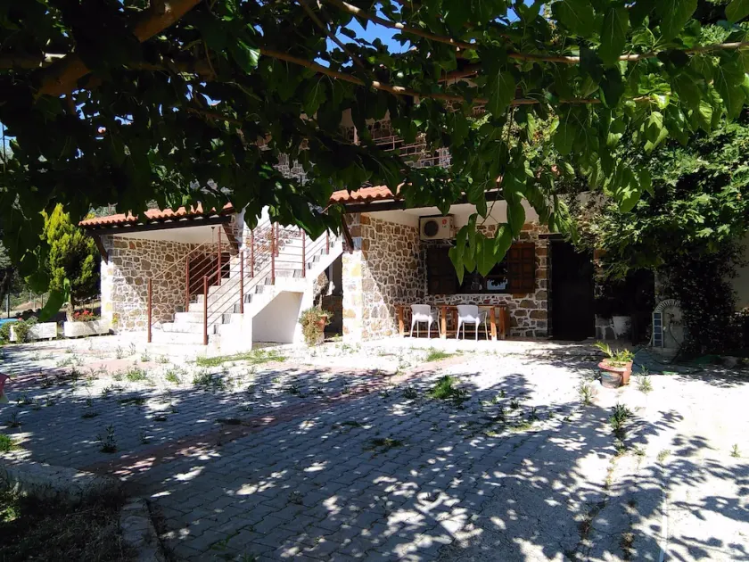 Beautiful STONE HOUSE, Evia Island - Image 1