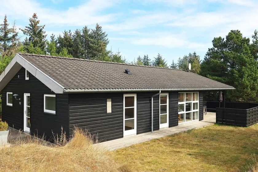 8 person holiday home in Ålbæk-By Traum - Image 1