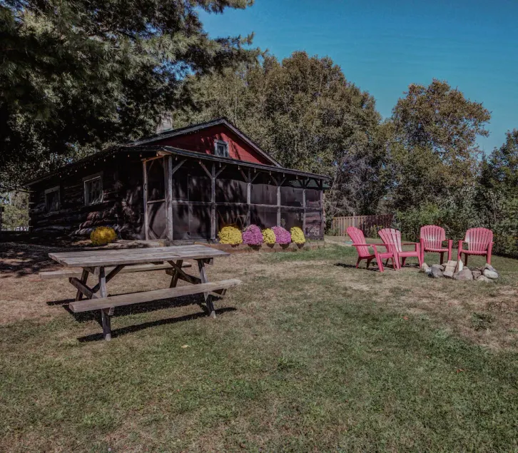 Site #60 | Log Cabin - Image 1