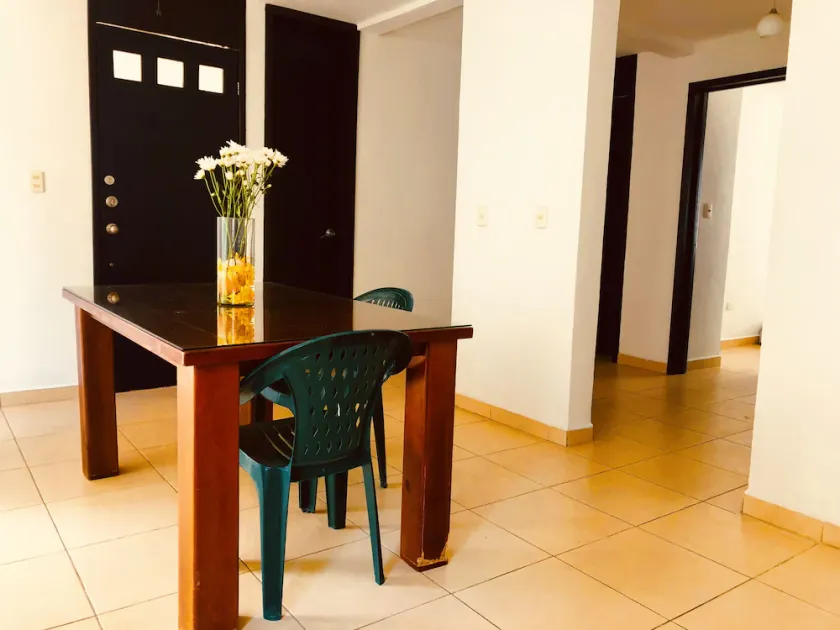 Luxury & comfortable apartment - Image 1