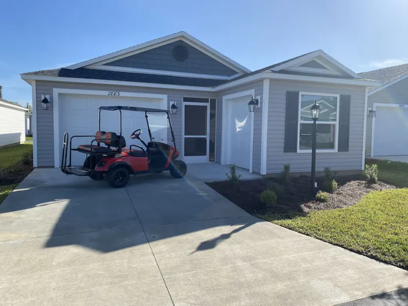 Beautiful Brand  New 2/2 Villa w/ GOLF CART & FREE WiFi! - Image 1