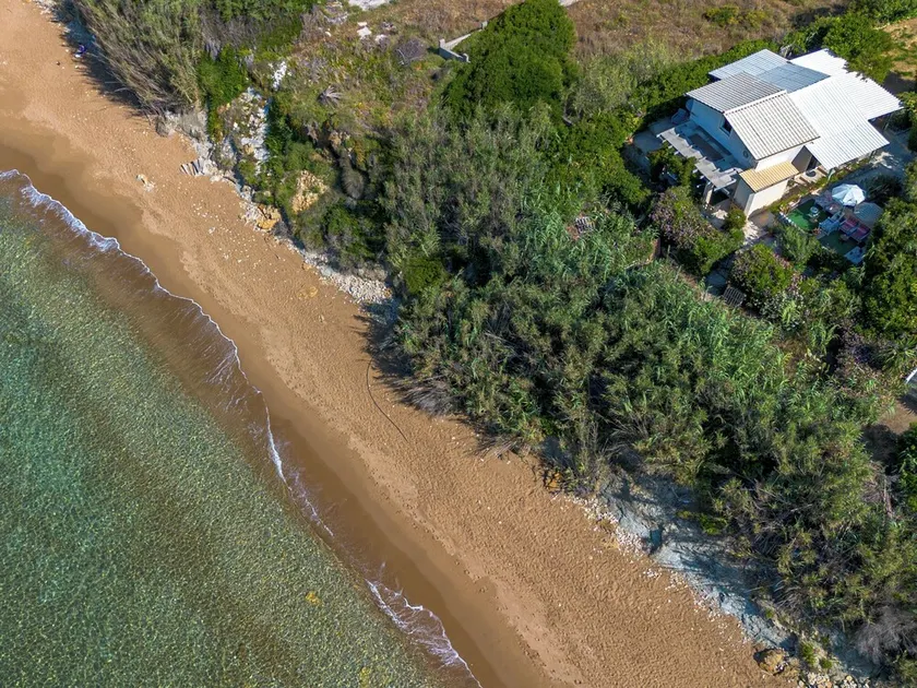 SEAFRONT Duplex Apartment with Attic \"MYRTO\"—for up to 5 Guests - Image 1