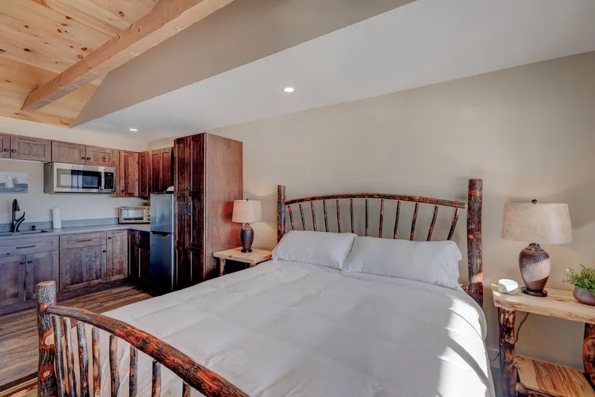 Studio Suite #4 at The Lodge | Minutes from Sunapee Harbor & Mount Sunapee - Image 1