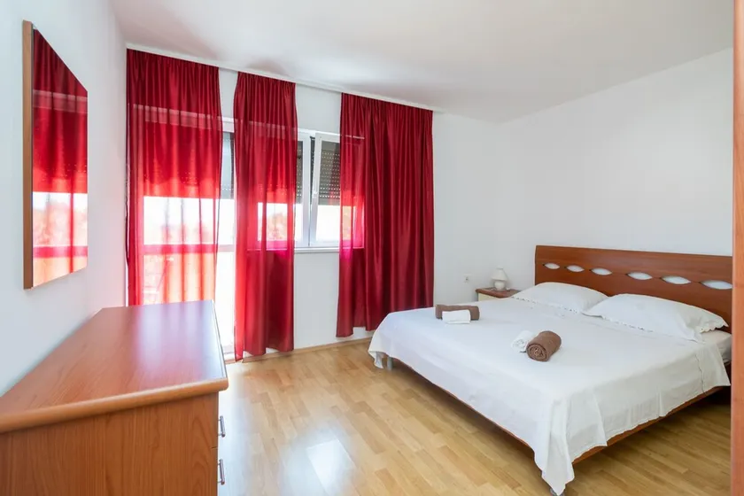 Two bedroom apartment with balcony and sea view Sali, Dugi otok (A-16324-a) - Image 1