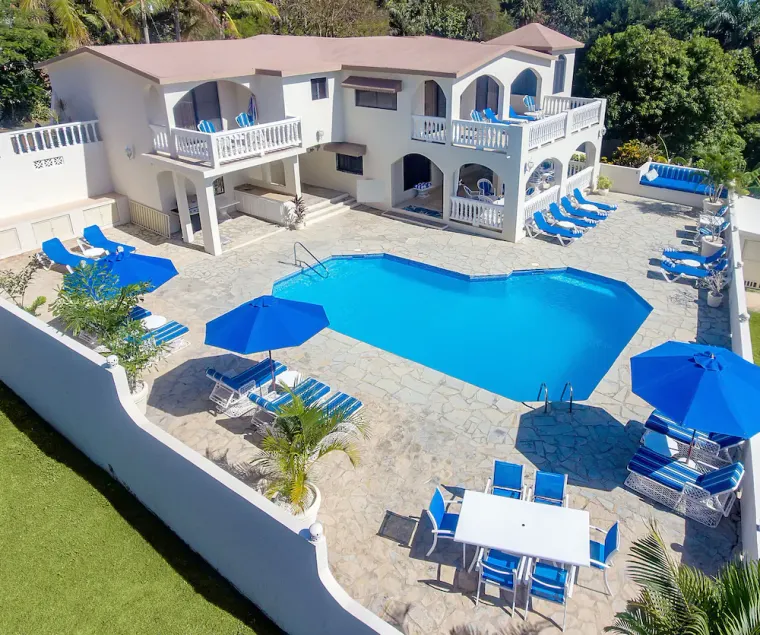 Affordable Luxury at 6 BR Fully Staffed Caribbean Vacation Villa - Image 1