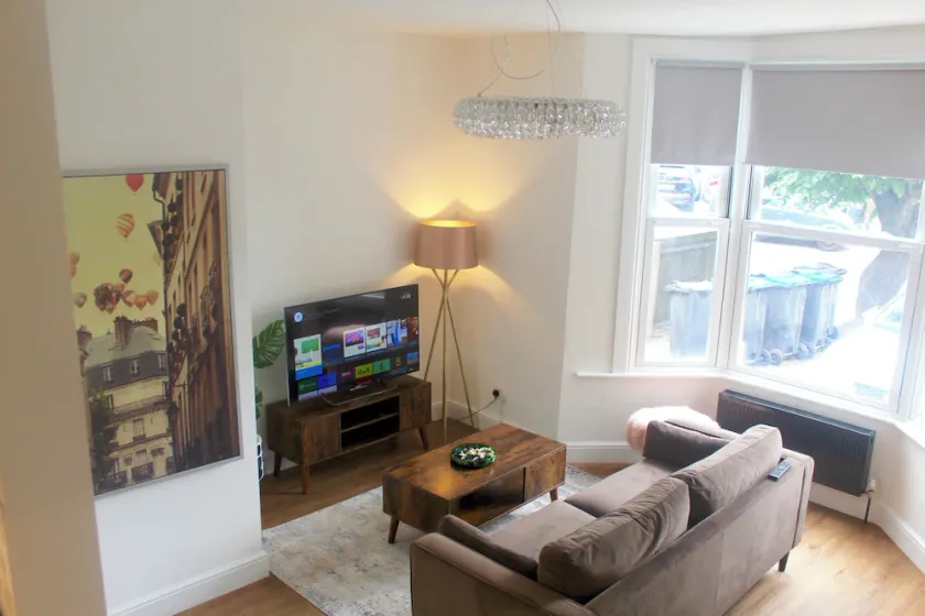 Greater london lux flat - Image 1