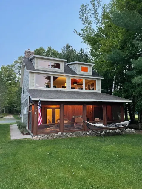 Big Star Lake Beachfront 2bed/1bath, screened porch & amazing sandy beach/lake. - Image 1