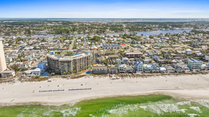 Sunswept by Panhandle Getaways - Image 1