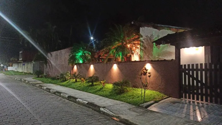 Beach house, Condominium Wi-Fi 500 megabytes + Claro TV - Air Conditioning 12 people - Image 1