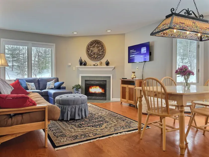 The Pico Escape- 3BR 2BA Ski On Ski Off at Pico Mountain, Close to Killington, condo - Image 1