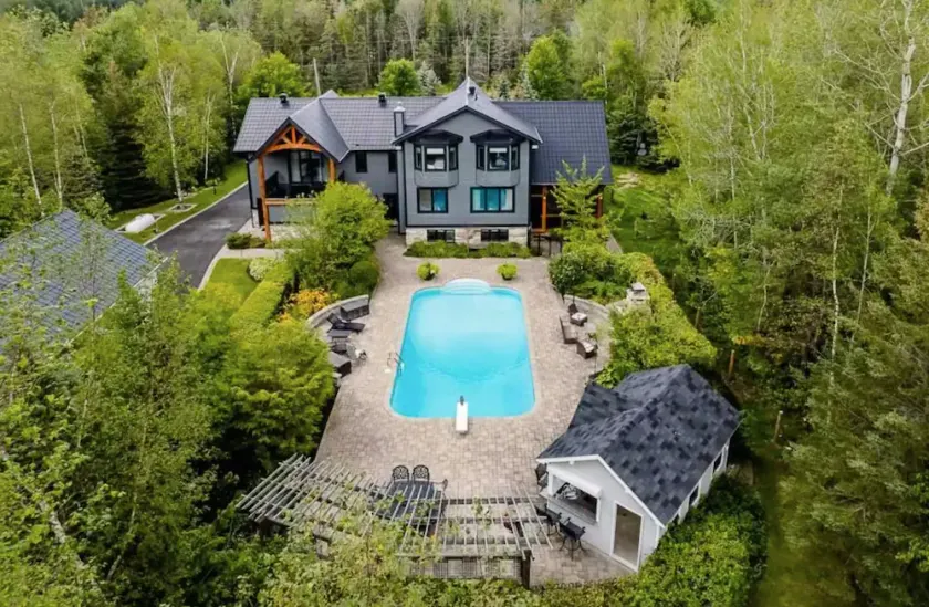 The Mansion, Wasaga beach, Blue mountain - Image 1