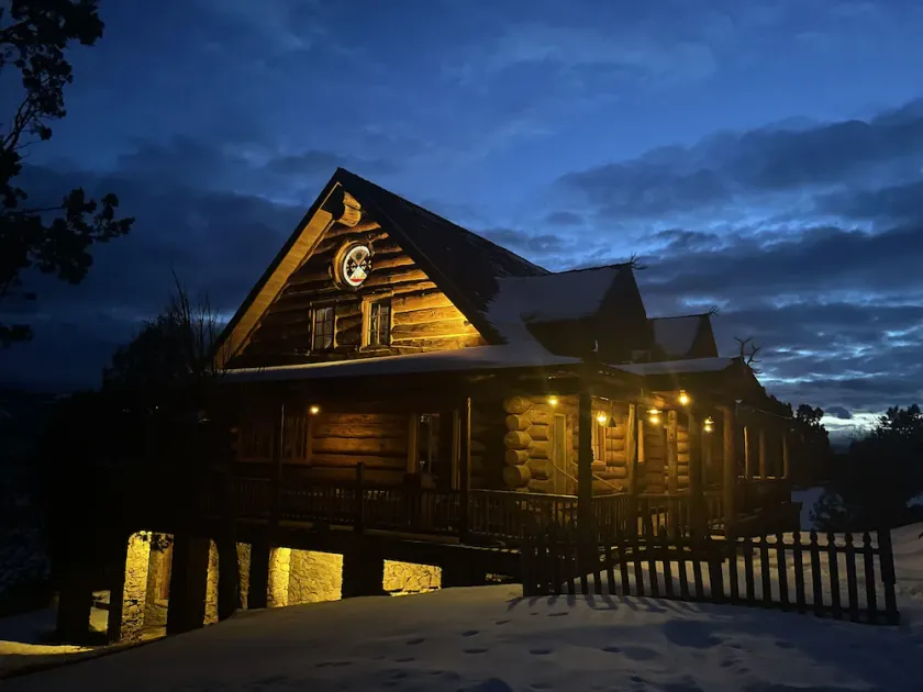 Authentic Log Cabin - Image 1