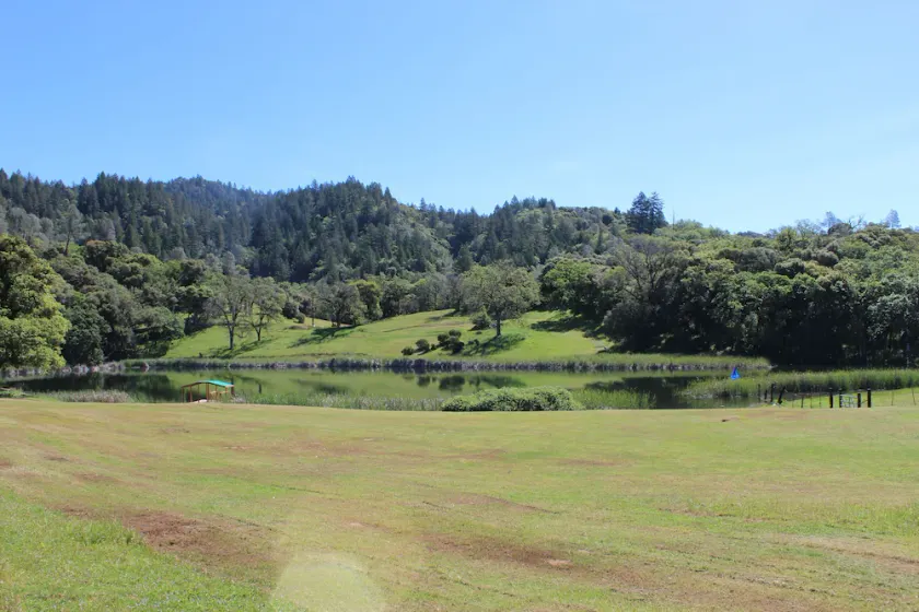 Luxus Lake Suite Mit Golf In Den Mendocino Bergen. W-lan - Image 1