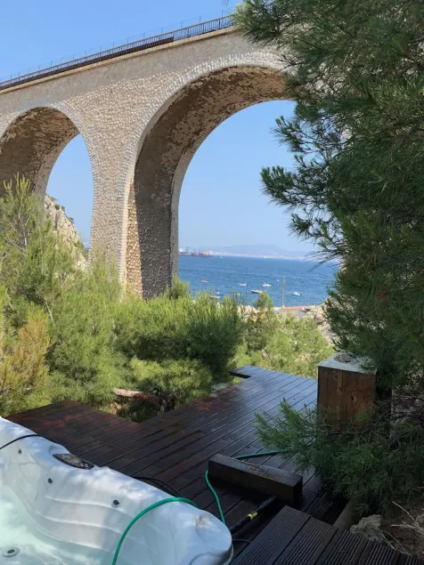 Blue coast, 200 metres from the sea, superb view, jacuzzi - Image 1