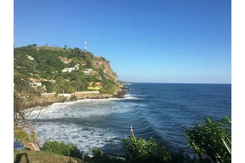ATAMI- BEST PRIVATE BEACH HOUSE IN SURF CITY\nwalk to EL Tunco, El Zonte, Sunzal - Image 1
