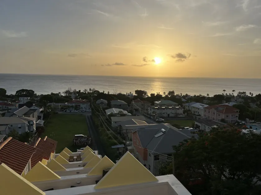 Ocean view townhome in Fitts Village - Image 1
