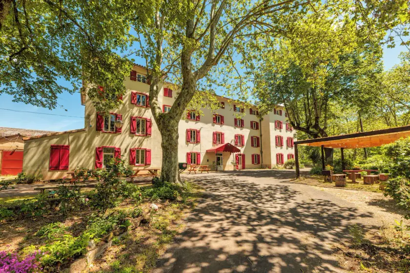 Domaine d'Andabre 100 people - Image 1