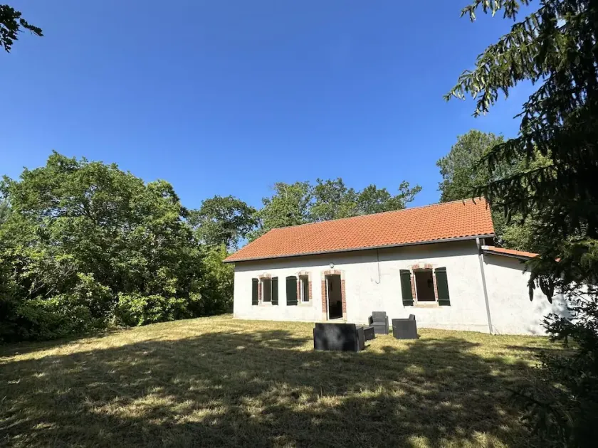 Maison pérouge 2 - Image 1