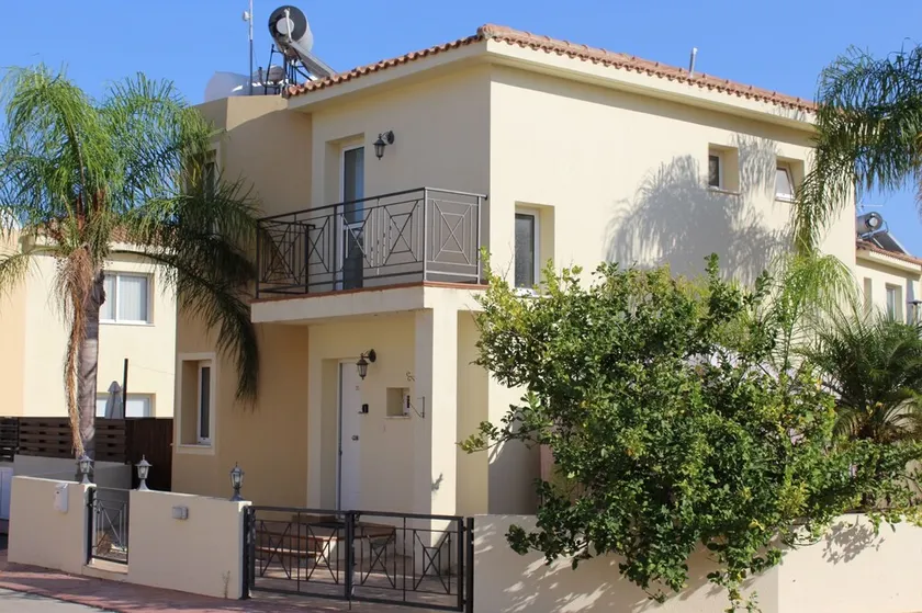 Natalie villa with private heated pool near the beach. - Image 1