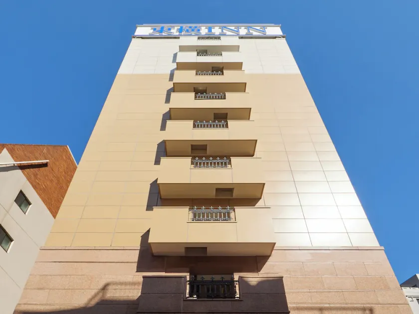 Toyoko Inn Tokyo Shinagawa Hatanodai eki Minami guchi - Image 1