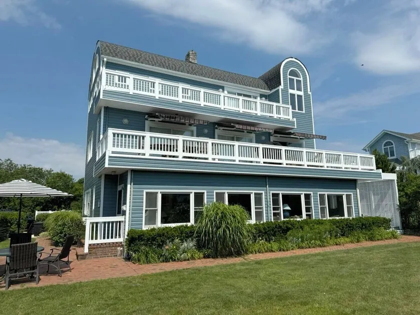 Unique 6 Bedroom Beach-Block Jersey Shore House w/pool & hot tub - Image 1