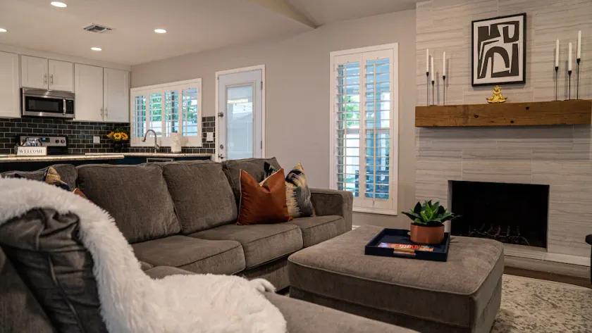 Central Chandler - Image 1