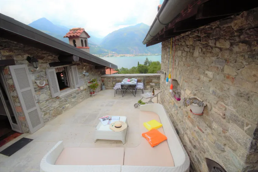 Borgo V - Lake view and private terrace - Image 1