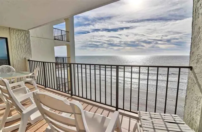 Wall-to-wall ocean views! Dog friendly! Oceanfront balcony with stunning views. - Image 1