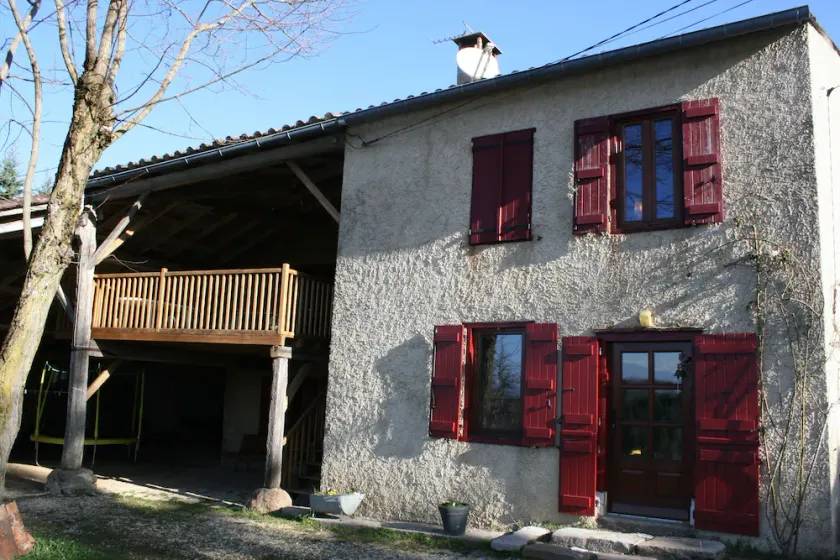 APARTAMENTO T1 bis con vistas a los Pirineos - Image 1