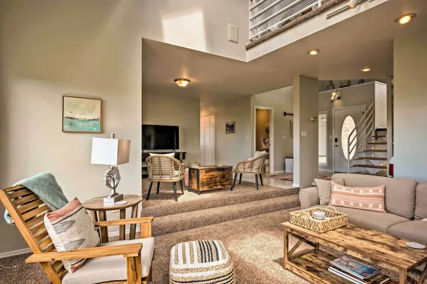 Pacific Ocean View! Chic Coos Bay Home - Image 1