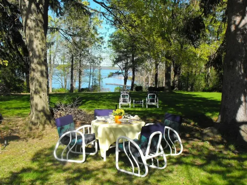 The Wildflower - Wooded Seneca Lake View Hideaway - Walk to Winery & Brewery - Hot Tub - Pets OK - Image 1