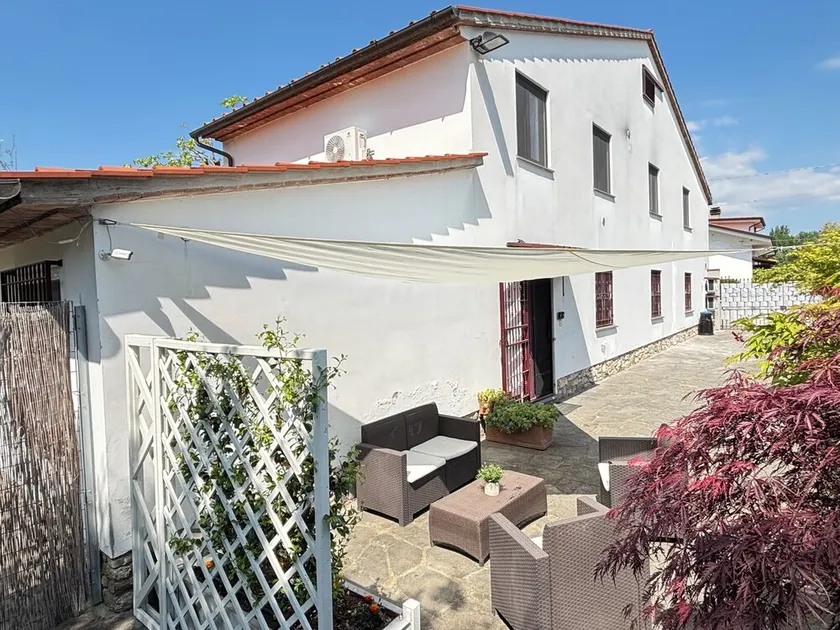 Geräumige moderne Wohnung im Herzen der Toskana, perfekt für Familien & Gruppen - Image 1