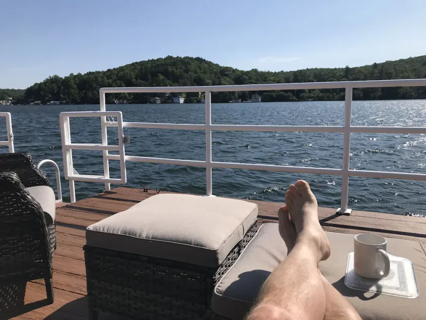 Exclusive Lakefront Relaxation - Image 1