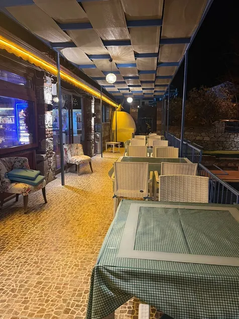 Evita Hotel - Image 1