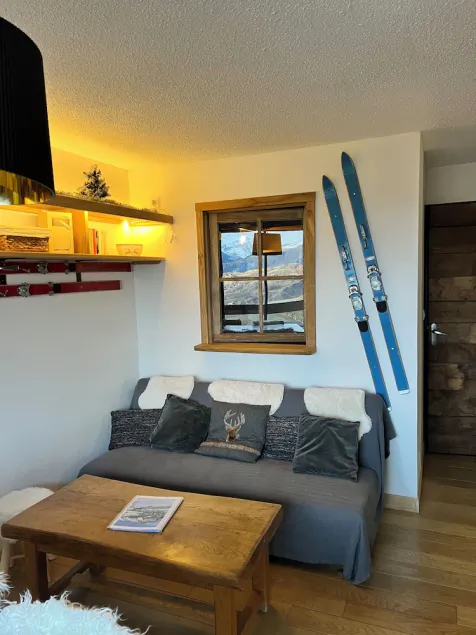 Cosy, well-equipped accommodation. Cosy chalet-style apartment with all comforts - Image 1