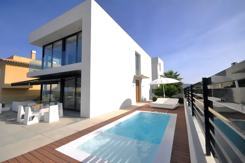 Villa Atzur moderne villa med pool meget tæt p�� havet 177 - Image 1