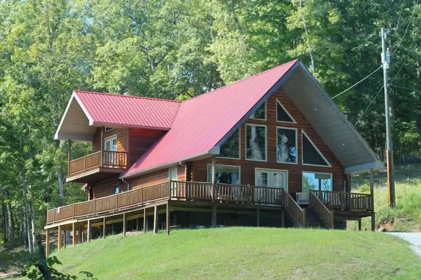 Yatesville Lake Premier Cabin Rental - Best Vacation Home in Eastern KY - Image 1