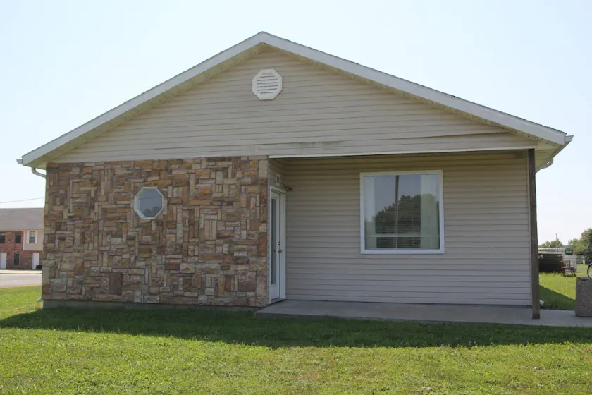 Pet Friendly Lodging Close to Whiteman AFB and Warrensburg - Image 1