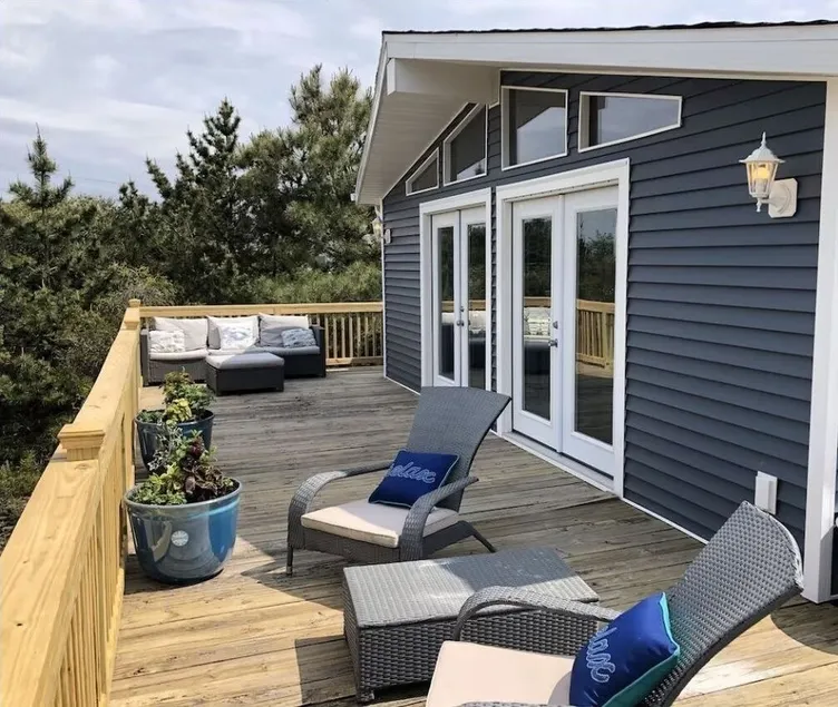 Beach Plum Manor 4 Bed 2 Bath with Stargazing Dome Home across from Beach - Image 1
