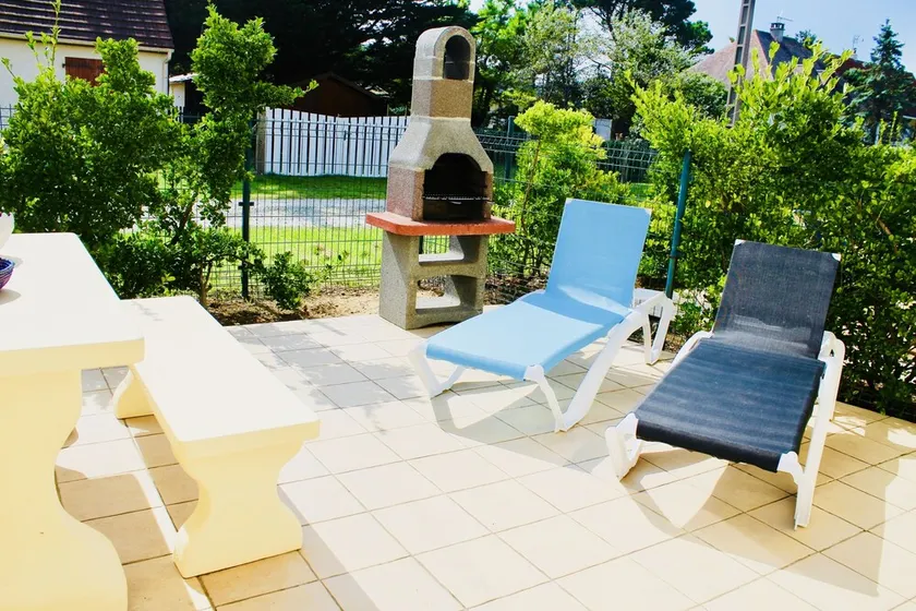 Maison à 150 mètres d'une BELLE PLAGE, Charges Comprises, Internet,Parking Privé - Image 1
