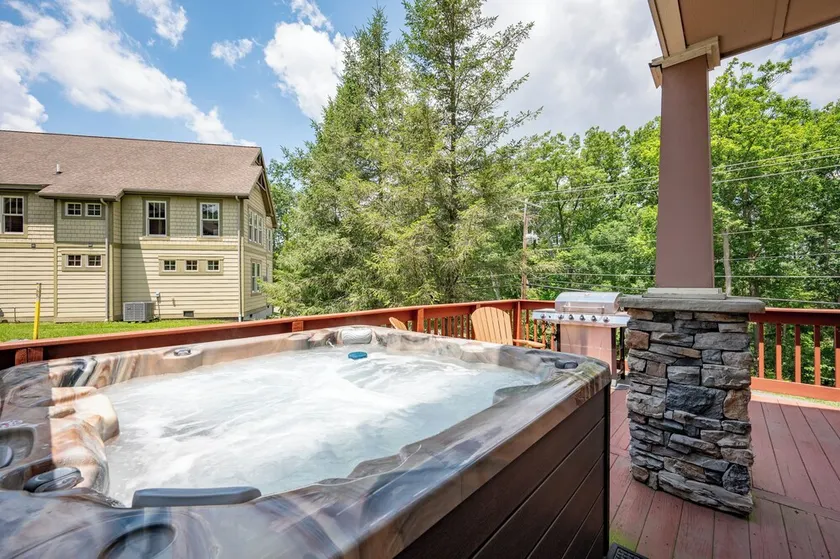 Getaway Chalet by Railey Vacations - Image 1
