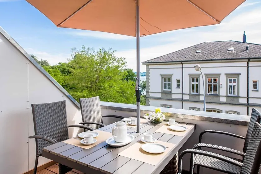 Holiday Apartment \"Haus Behr am See\" with 2 Balconies and Lake View - Image 1